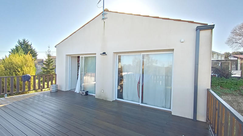 Maison - 102 m² - 4 pièces