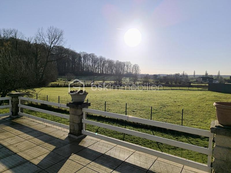 Maison traditionnelle - 290 m² - 9 pièces