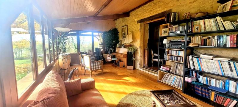 Maison - 150 m² - 5 pièces