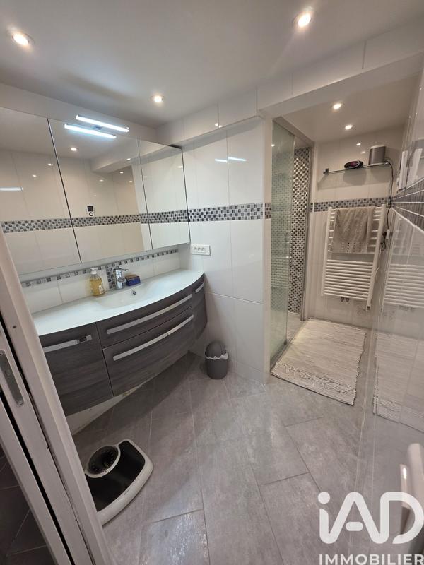 Maison de ville - 137 m² - 5 pièces