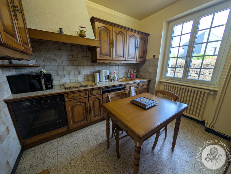 Maison - 175 m² - 8 pièces