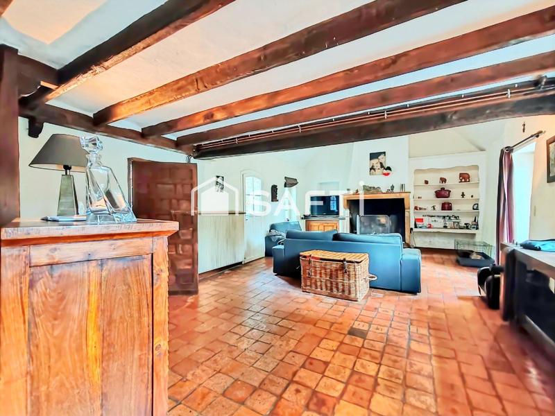 Maison - 170 m² - 6 pièces