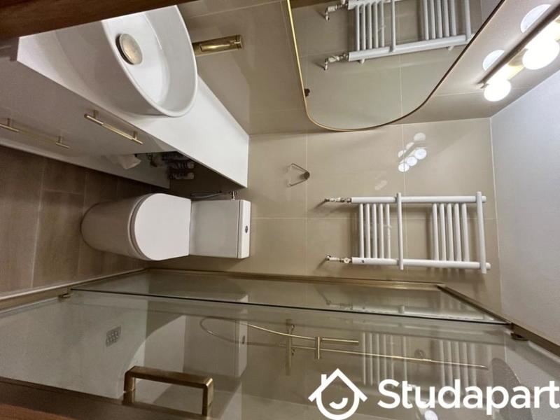 Chambre - 9 m² - 1 pièce