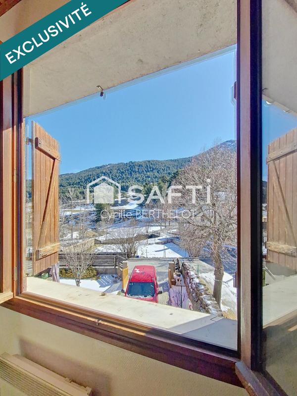 Appartement - 88 m² - 8 pièces