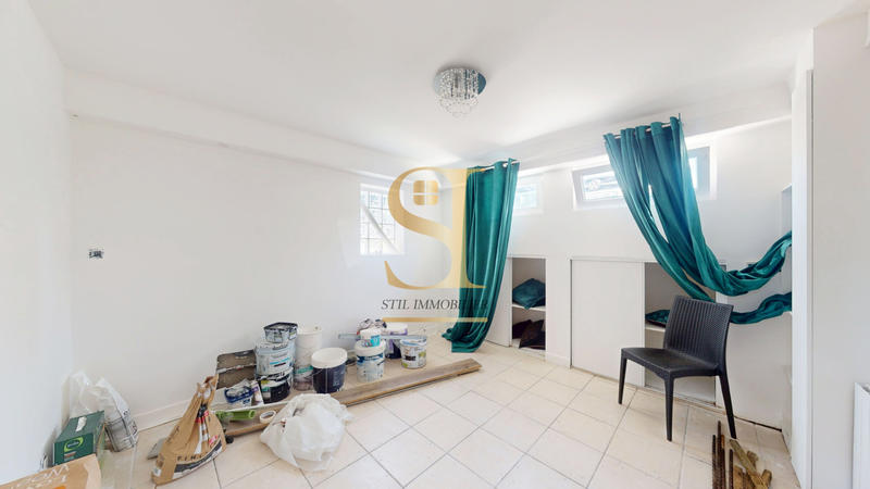 Maison - 163 m² - 6 pièces