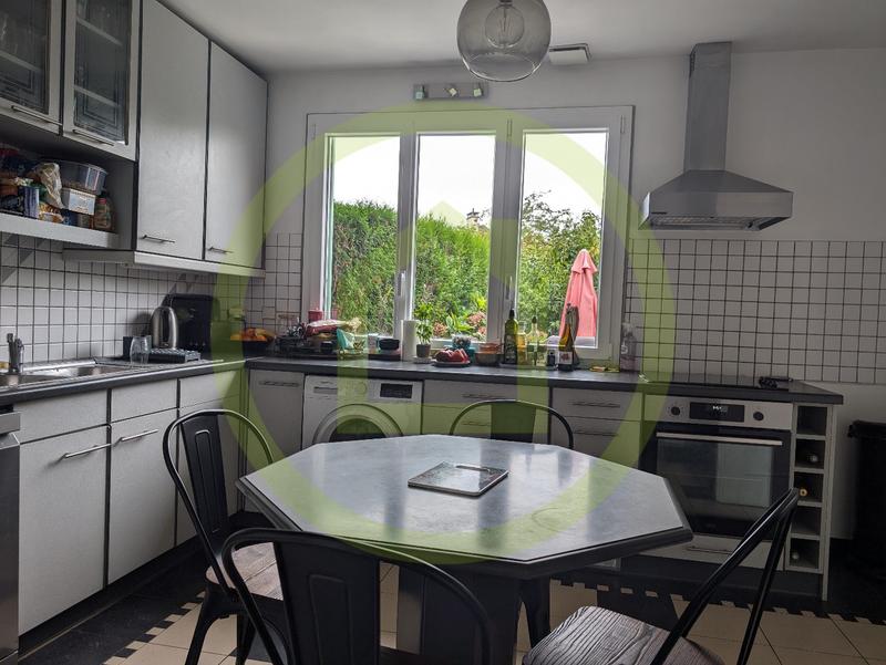 Maison - 101 m² - 5 pièces