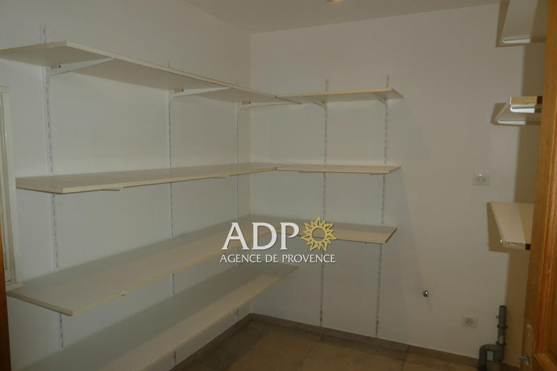 Maison - 84 m² - 3 pièces