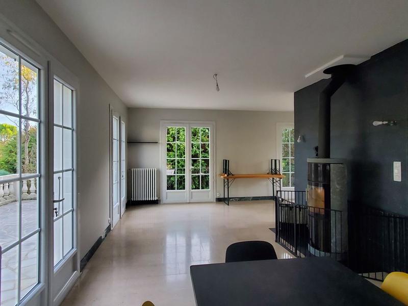 Maison - 187 m² - 7 pièces