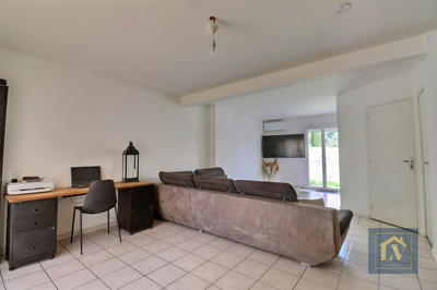 Villa - 99 m² - 4 pièces