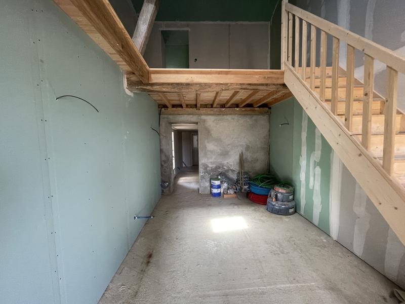 Maison - 266 m² - 7 pièces