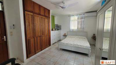 Maison - 180 m² - 7 pièces