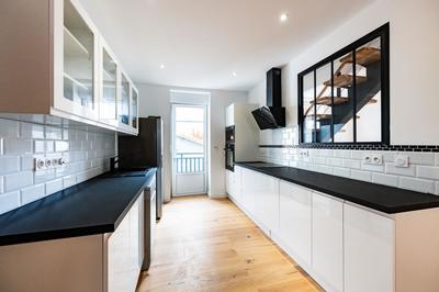 Maison - 141 m² - 5 pièces