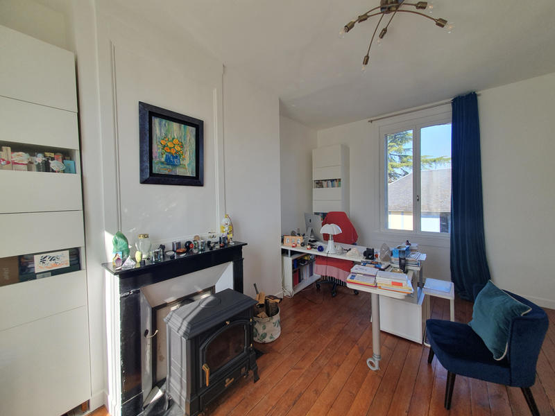 Maison - 187 m² - 10 pièces