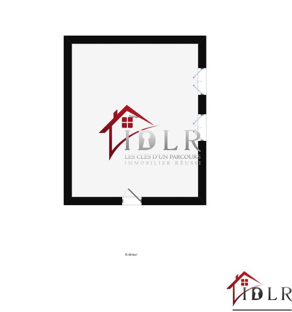 Maison - 270 m² - 9 pièces