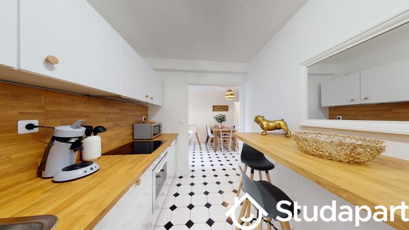 Chambre - 13 m² - 1 pièce