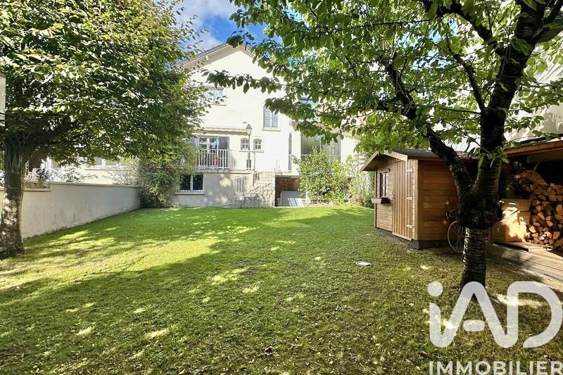 Maison - 189 m² - 7 pièces