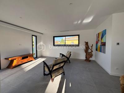Villa - 139 m² - 5 pièces