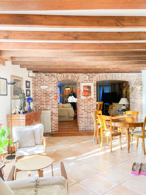 Maison - 188 m² - 5 pièces