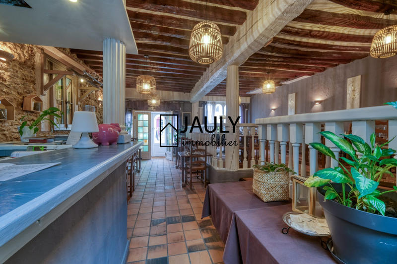 Fonds de commerce - Hôtellerie / Restauration - 420 m²