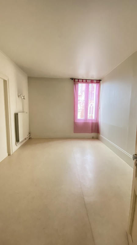 Maison - 98 m² - 6 pièces