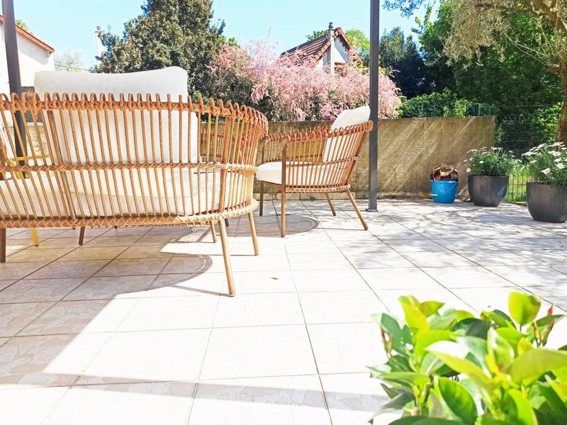 Maison - 341 m² - 7 pièces