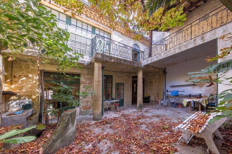 Maison - 371 m² - 10 pièces