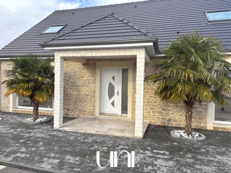 Maison - 180 m² - 6 pièces