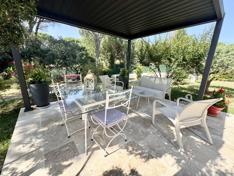 Villa - 160 m² - 10 pièces