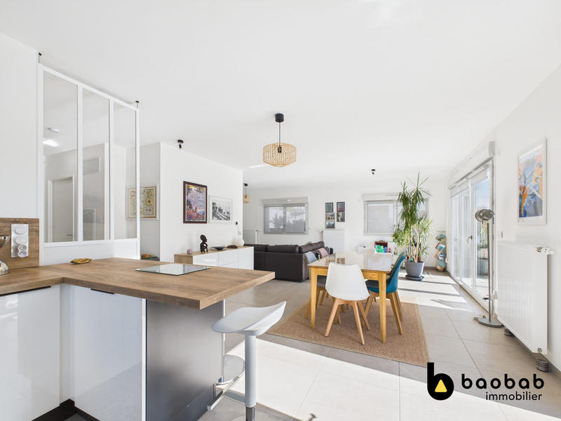 Maison - 130 m² - 4 pièces