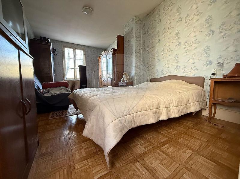 Maison de ville - 239 m² - 10 pièces