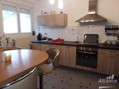 Appartement - 77 m² - 4 pièces