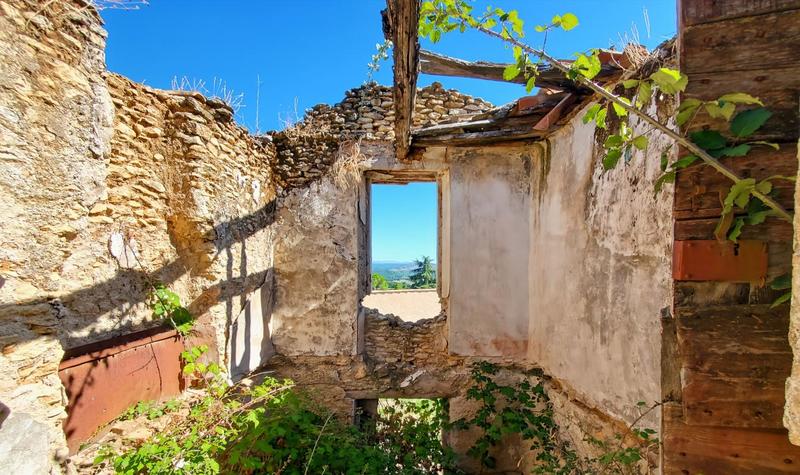 Maison - 10 m² - 2 pièces