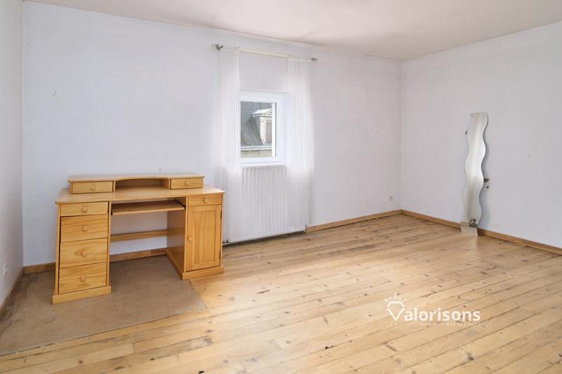 Maison - 167 m² - 6 pièces