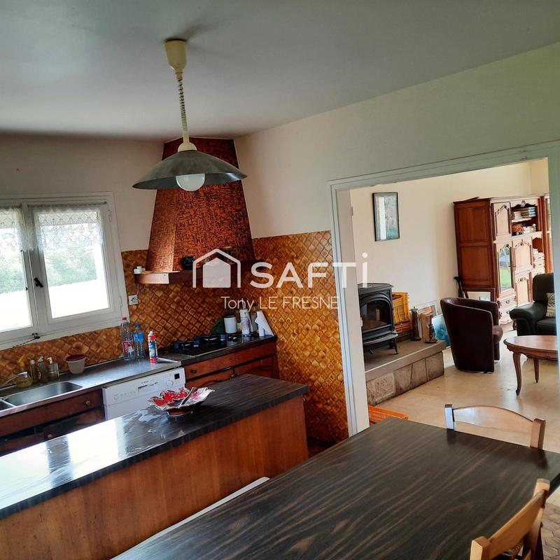 Maison - 140 m² - 8 pièces