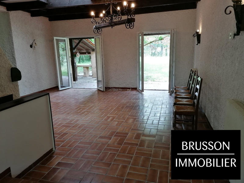 Villa - 137 m² - 4 pièces