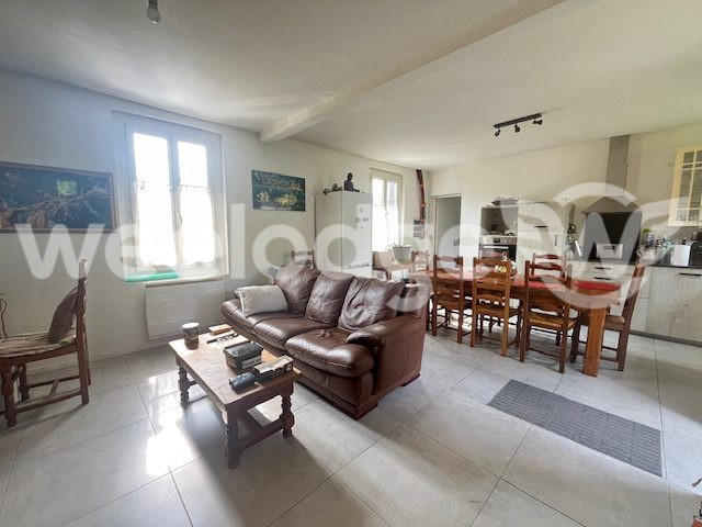 Maison - 64 m² - 4 pièces