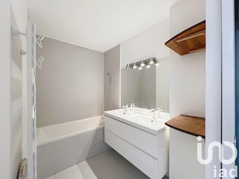 Appartement - 100 m² - 5 pièces