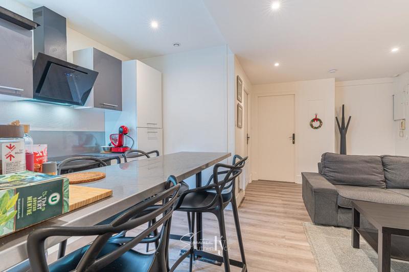 Appartement - 100 m² - 4 pièces