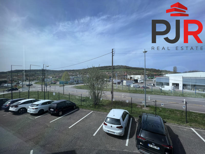 Local d'activités - 509 m²