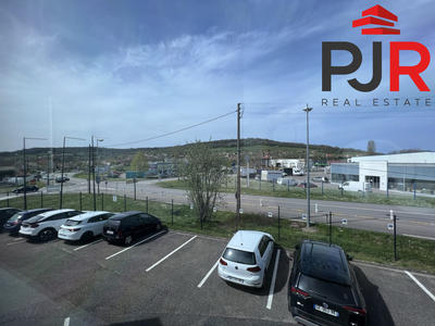 Local d'activités - 509 m²