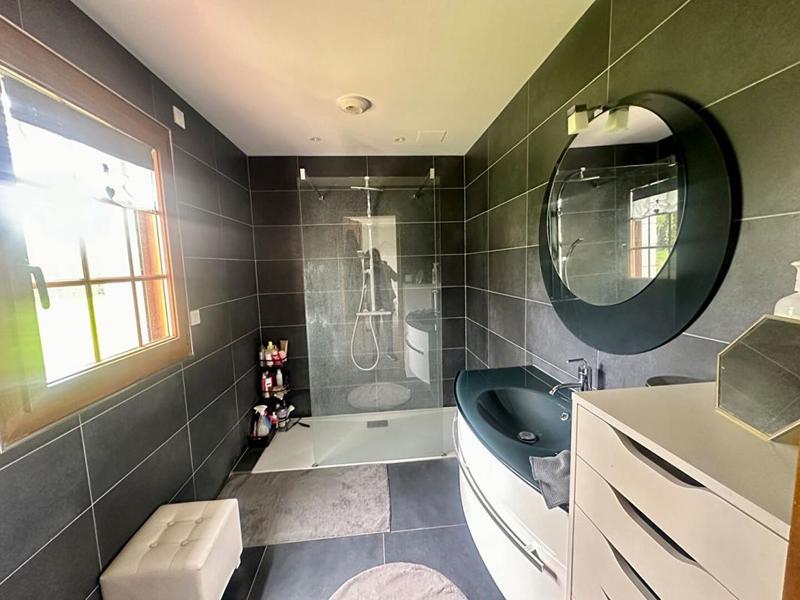 Maison - 288 m² - 6 pièces