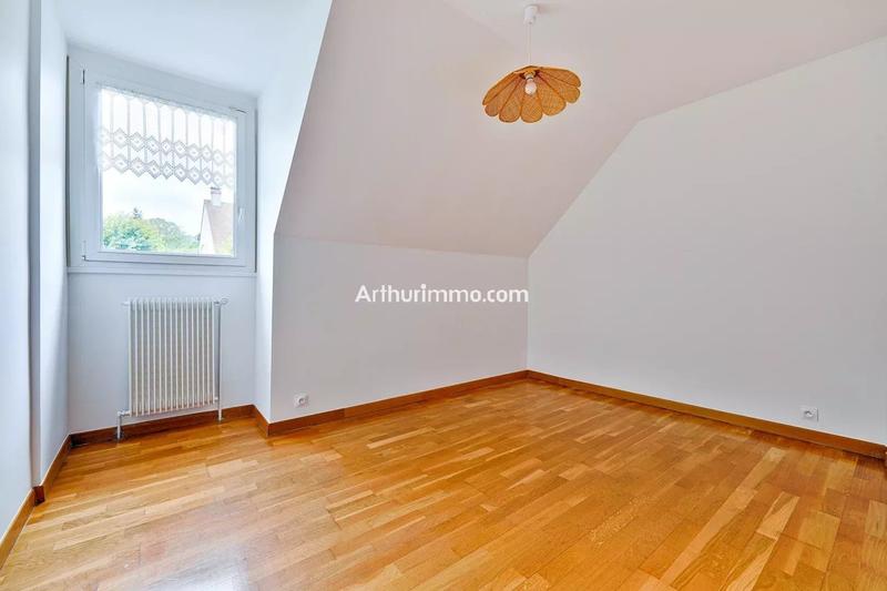 Maison - 167 m² - 7 pièces