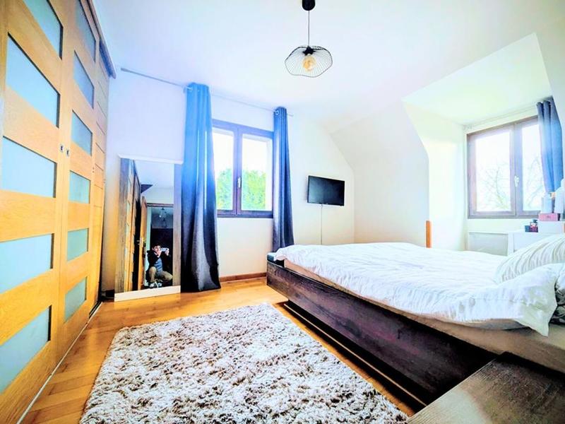 Maison - 105 m² - 6 pièces