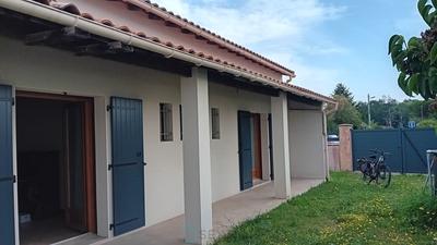 Maison contemporaine - 220 m² - 7 pièces