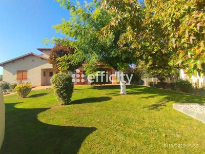 Pavillon - 140 m² - 6 pièces