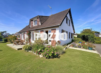 Maison - 160 m² - 8 pièces