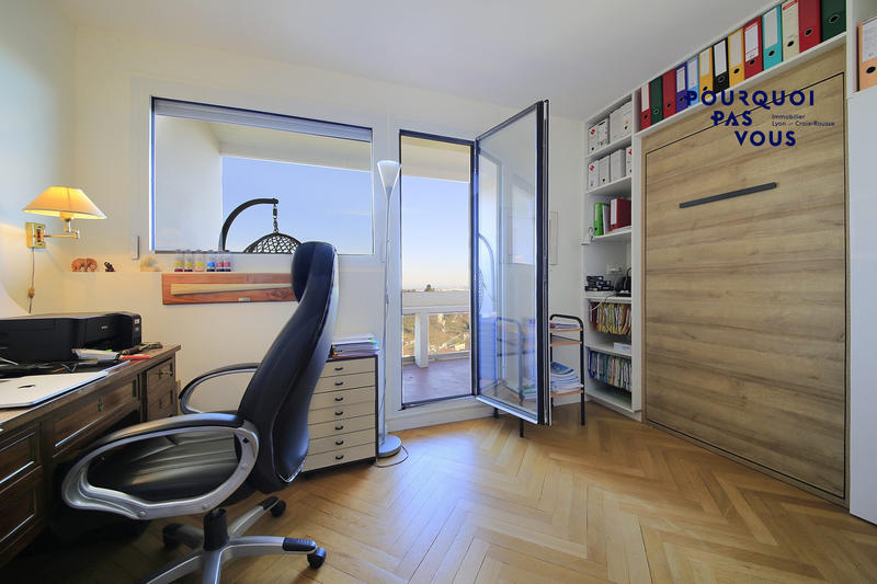 Appartement - 162 m² - 6 pièces