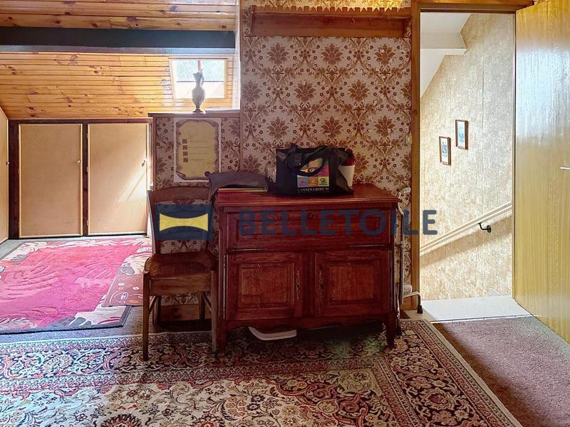 Pavillon - 238 m² - 6 pièces