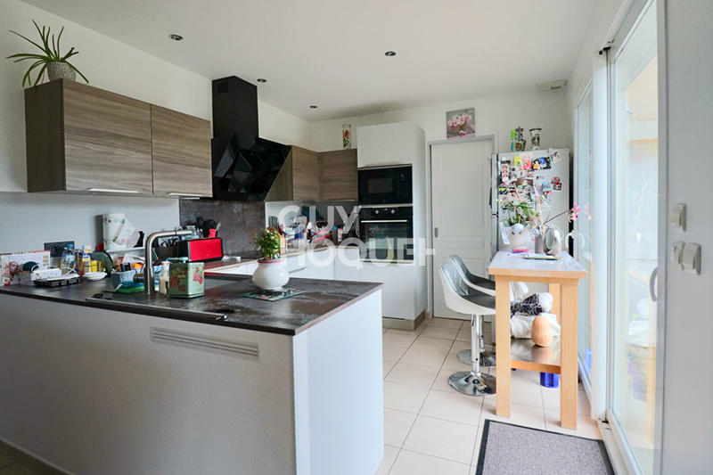 Maison - 104 m² - 5 pièces