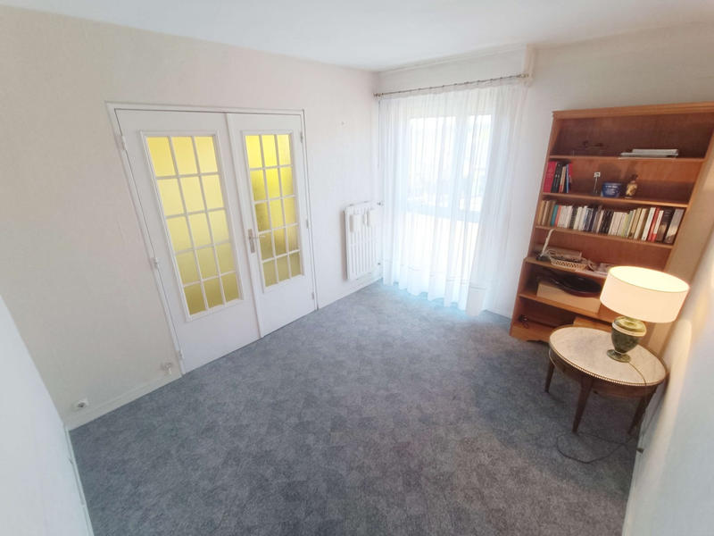 Appartement - 84 m² - 4 pièces